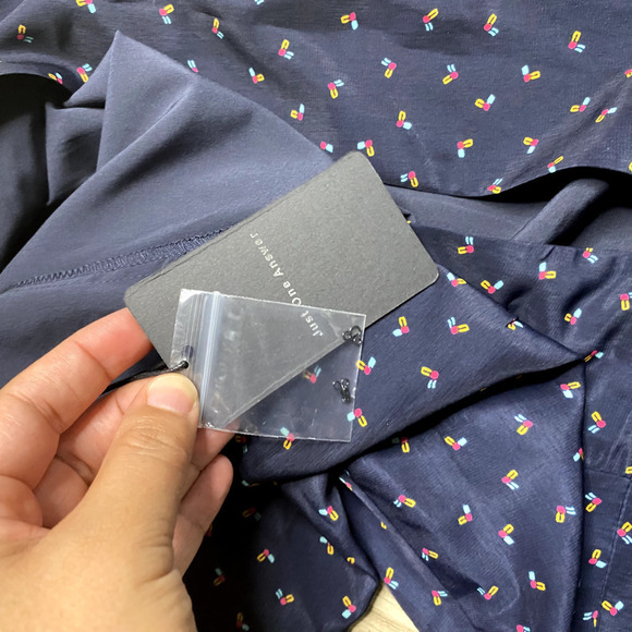 JOA J.O.A REVOLVE Bell Sleeve Open Back Dress Navy Geometric sz Small - Picture 8 of 13